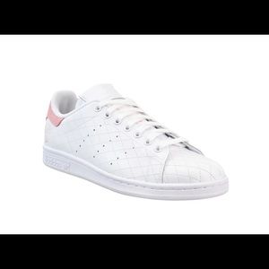 👟Adorable Adidas Stan Smith Sneaker👟